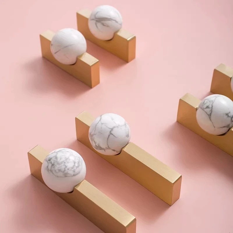 Boule de cristal blanche + poi - Furniture Hardware Drop Pulls avis et prix