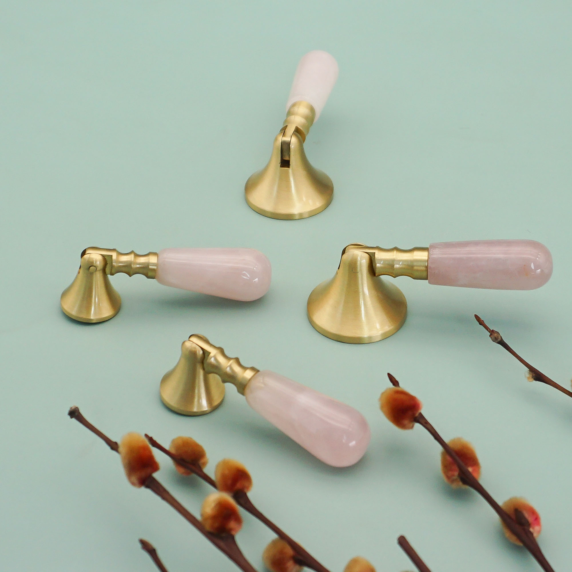 Boutons et poignées de porte e - Furniture Hardware Drop Pulls avis et prix